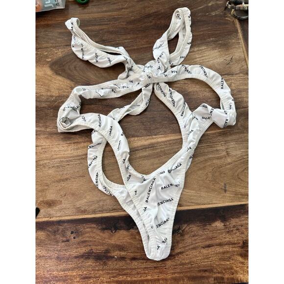Vintage Balenciaga Women's White Swimwear One Piece Swimsuit Size s performer - Picture 1 of 2